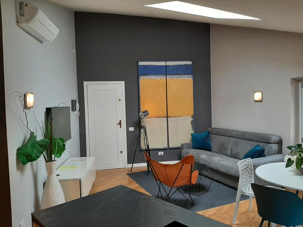 Moaa - Modern Art Apartment Desenzano del Garda Exterior foto