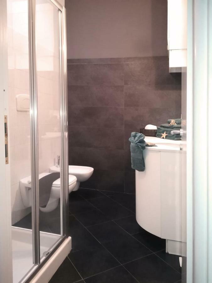 Moaa - Modern Art Apartment Desenzano del Garda Exterior foto